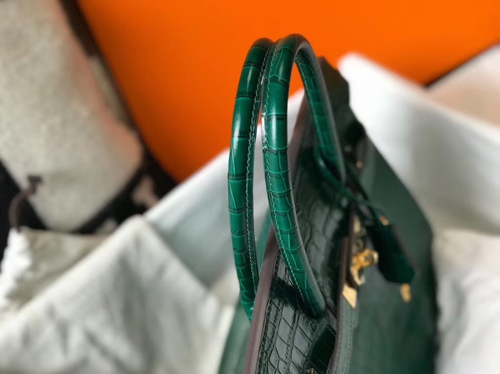 Hermes Birkin 30cm Bag In Green Embossed Crocodile Leather