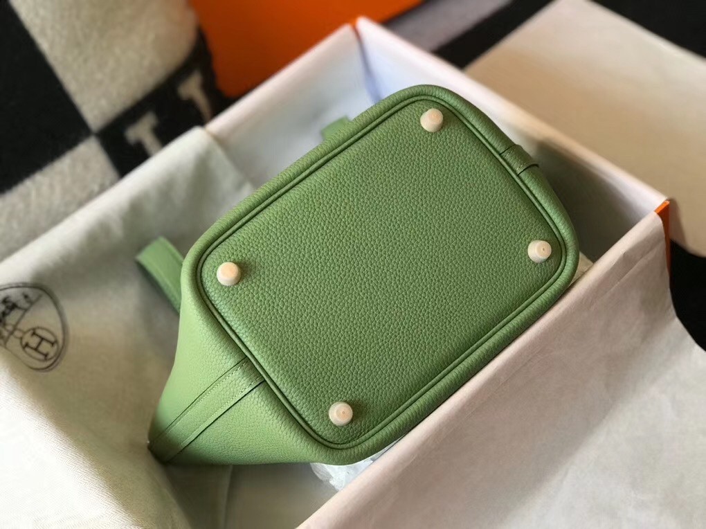 Hermes Vert Criquet Picotin Lock PM 18cm Handmade Bag