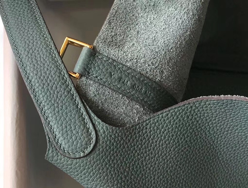 Hermes Vert Amande Picotin Lock PM 18cm Handmade Bag