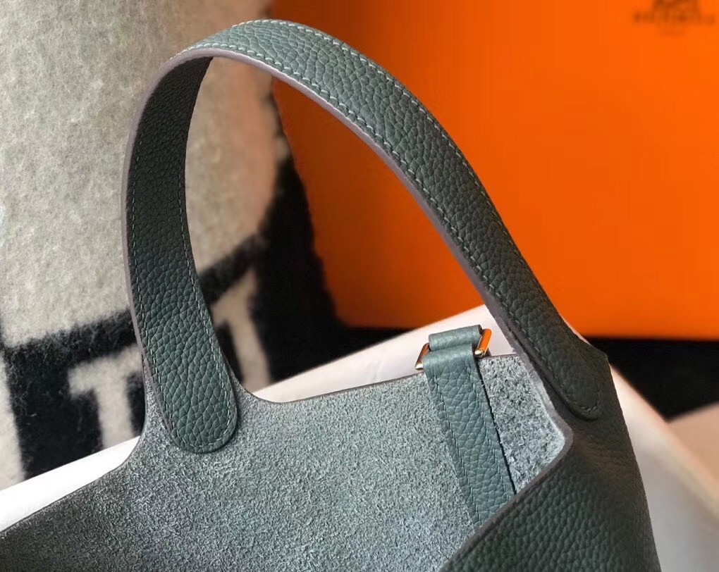 Hermes Vert Amande Picotin Lock PM 18cm Handmade Bag