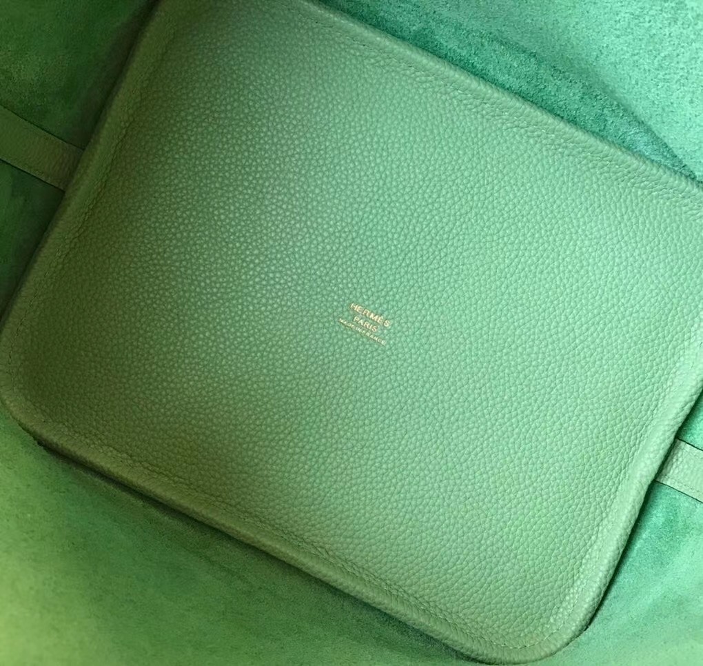 Hermes Vert Criquet Picotin Lock MM 22cm Handmade Bag