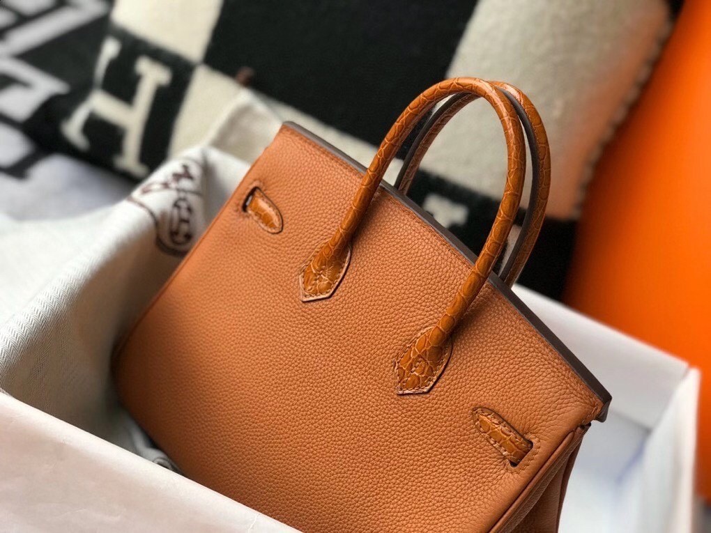 Hermes Touch Birkin 25cm Limited Edition Gold Bag