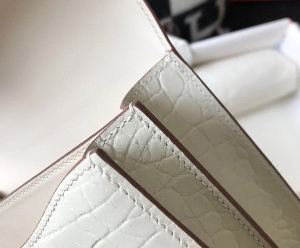 Hermes Constance 18cm Bag In White Embossed Crocodile