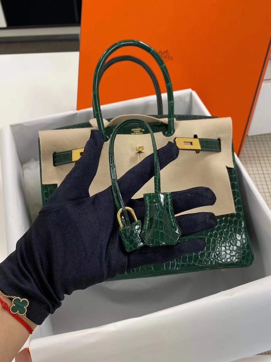 Hermes Birkin 30cm Bag In Green Crocodile Porosus Shiny Skin