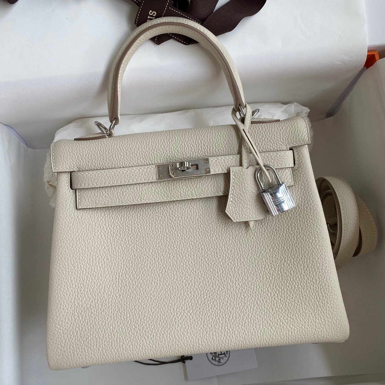 Hermes Kelly Retourne 25 Handmade Bag In Craie Togo Leather