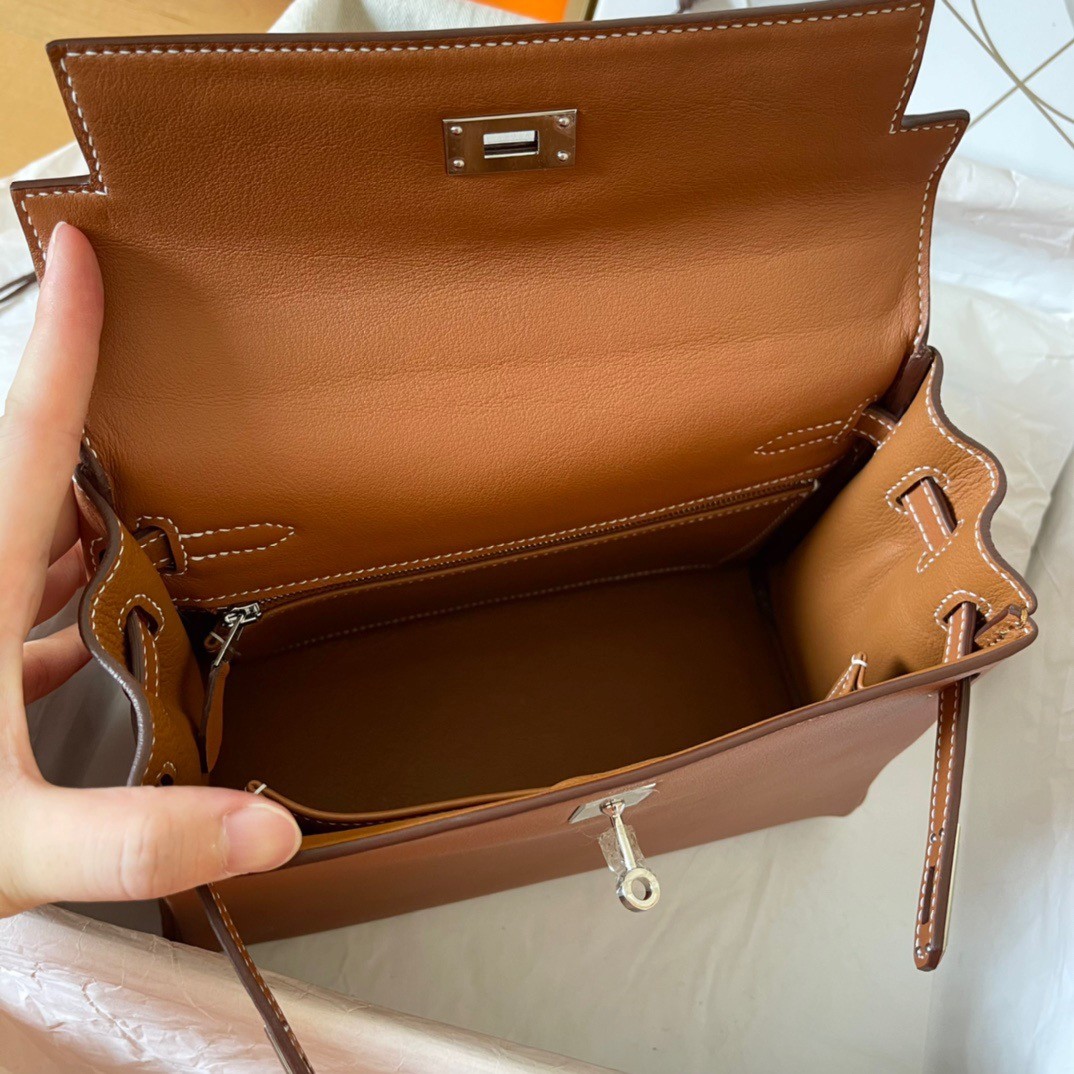 Hermes Kelly Retourne 25 Handmade Bag In Gold Swift Calfskin