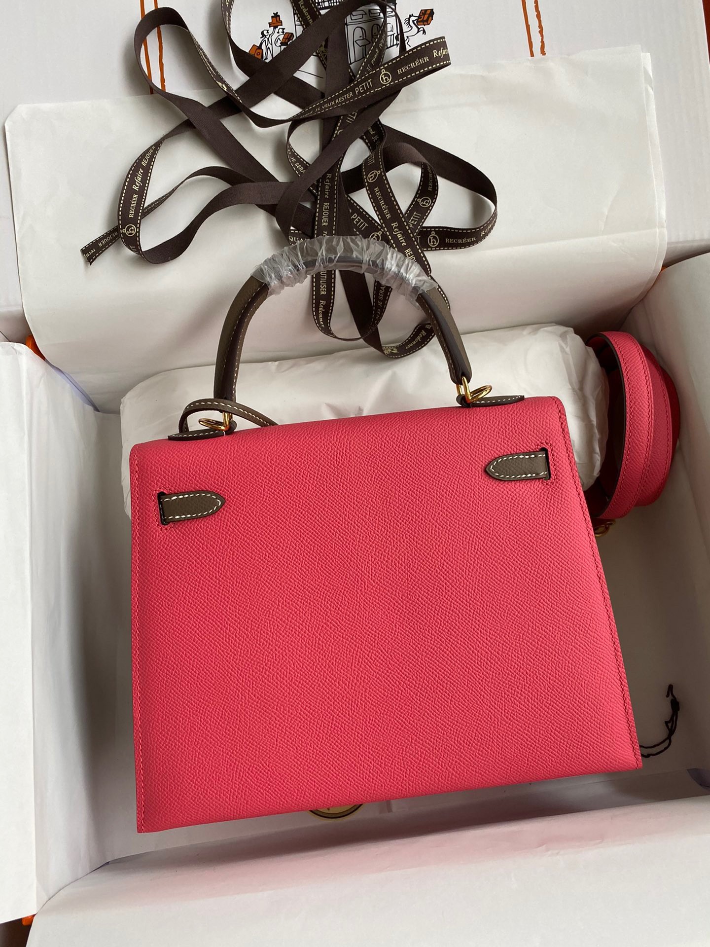 Hermes Kelly Sellier 25 Bicolor Bag in Rose Extremea nd Taupe Epsom Calfskin