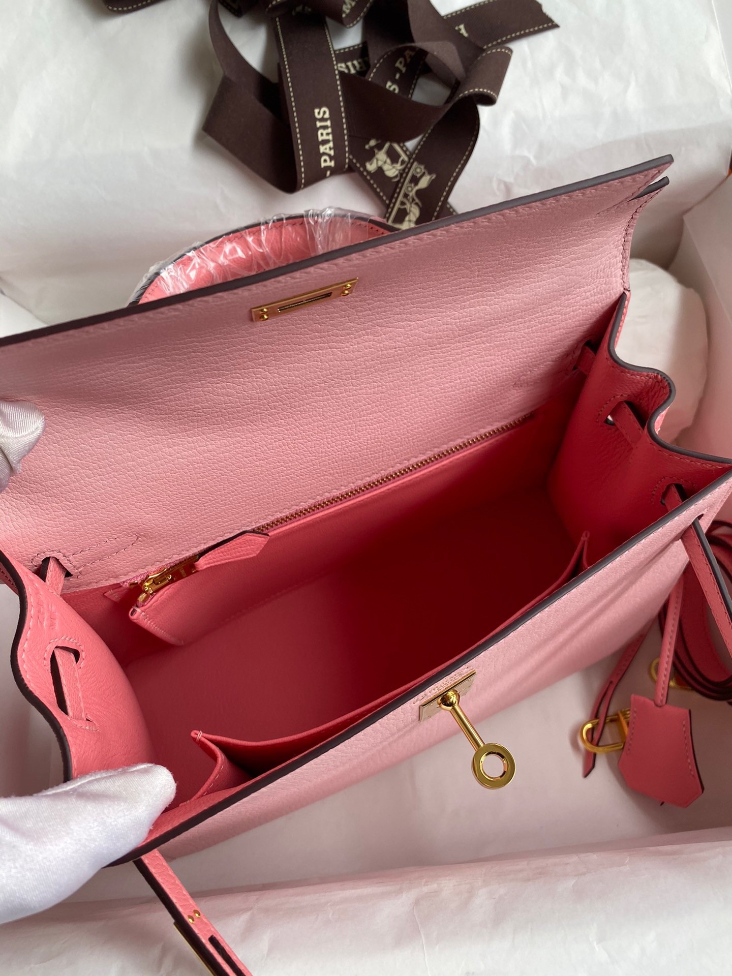 Hermes Kelly Sellier 25 Bicolor Bag in Rose Confetti and Lipstick Mysore Goatskin