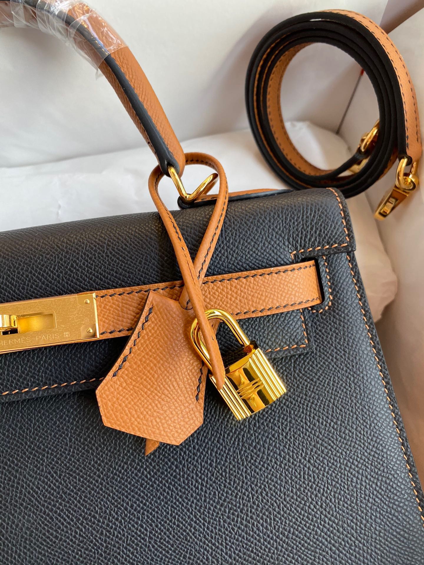 Hermes Kelly Sellier 28 Bicolor Bag in Black and Gold Epsom Calfskin