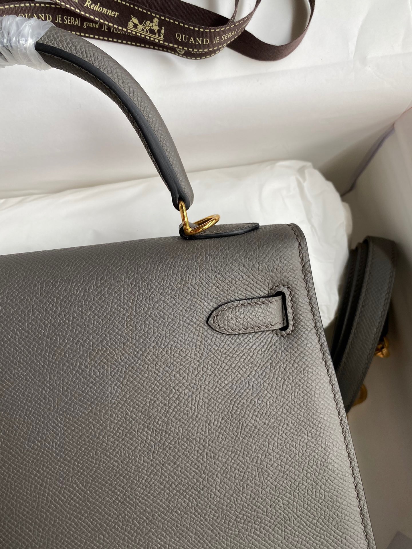 Hermes Kelly Sellier 28 Handmade Bag In Etain Epsom Calfskin