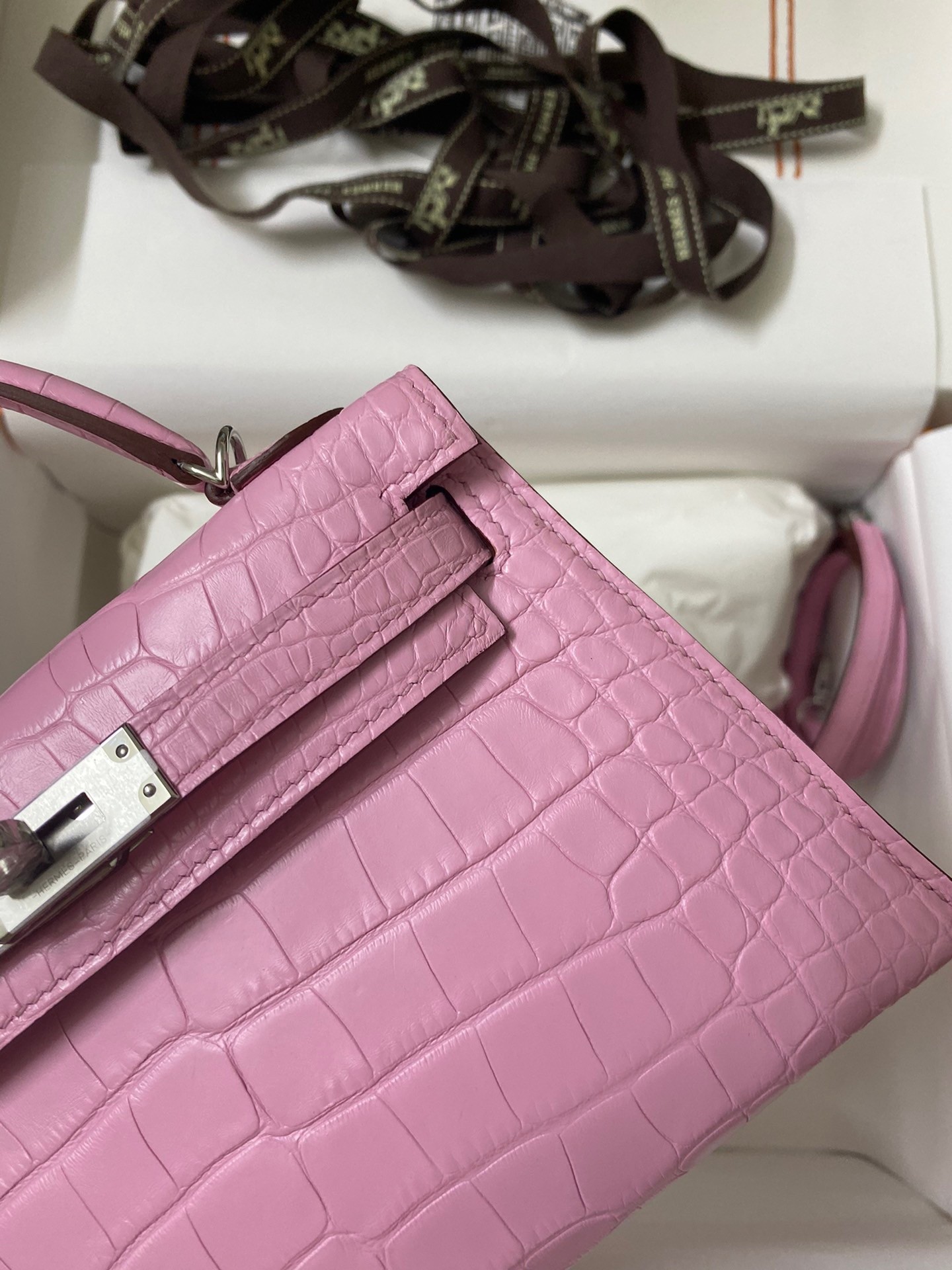 Hermes Kelly Mini II Sellier Handmade Bag In Mauve Sylvestre Matte Alligator Leather