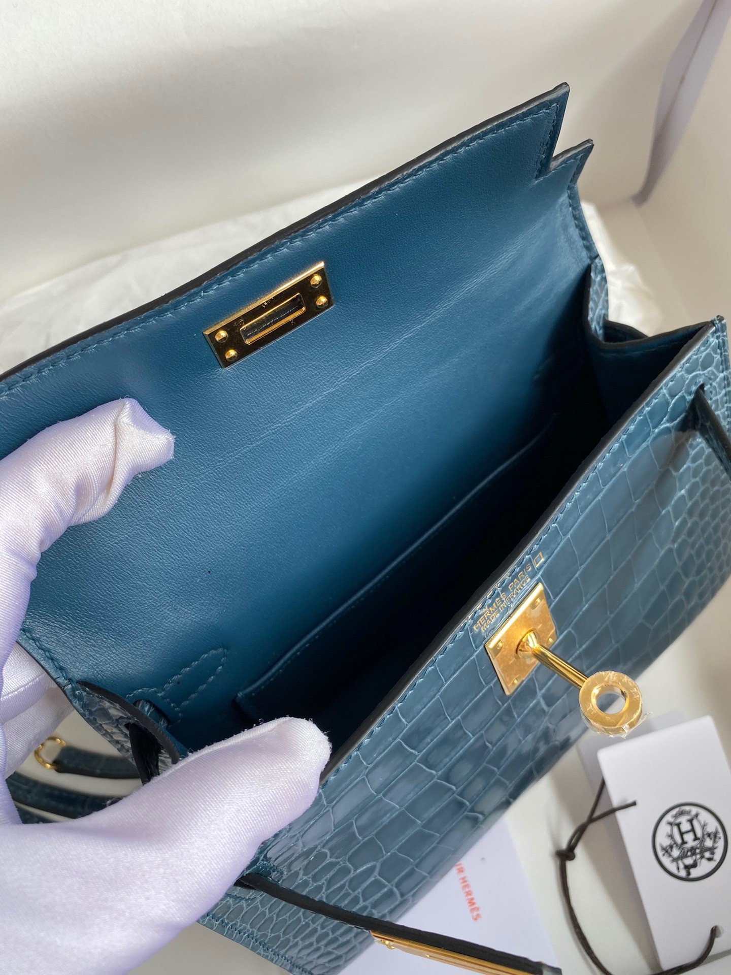 Hermes Kelly Mini II Sellier Handmade Bag In Blue Jean Shiny Alligator Leather