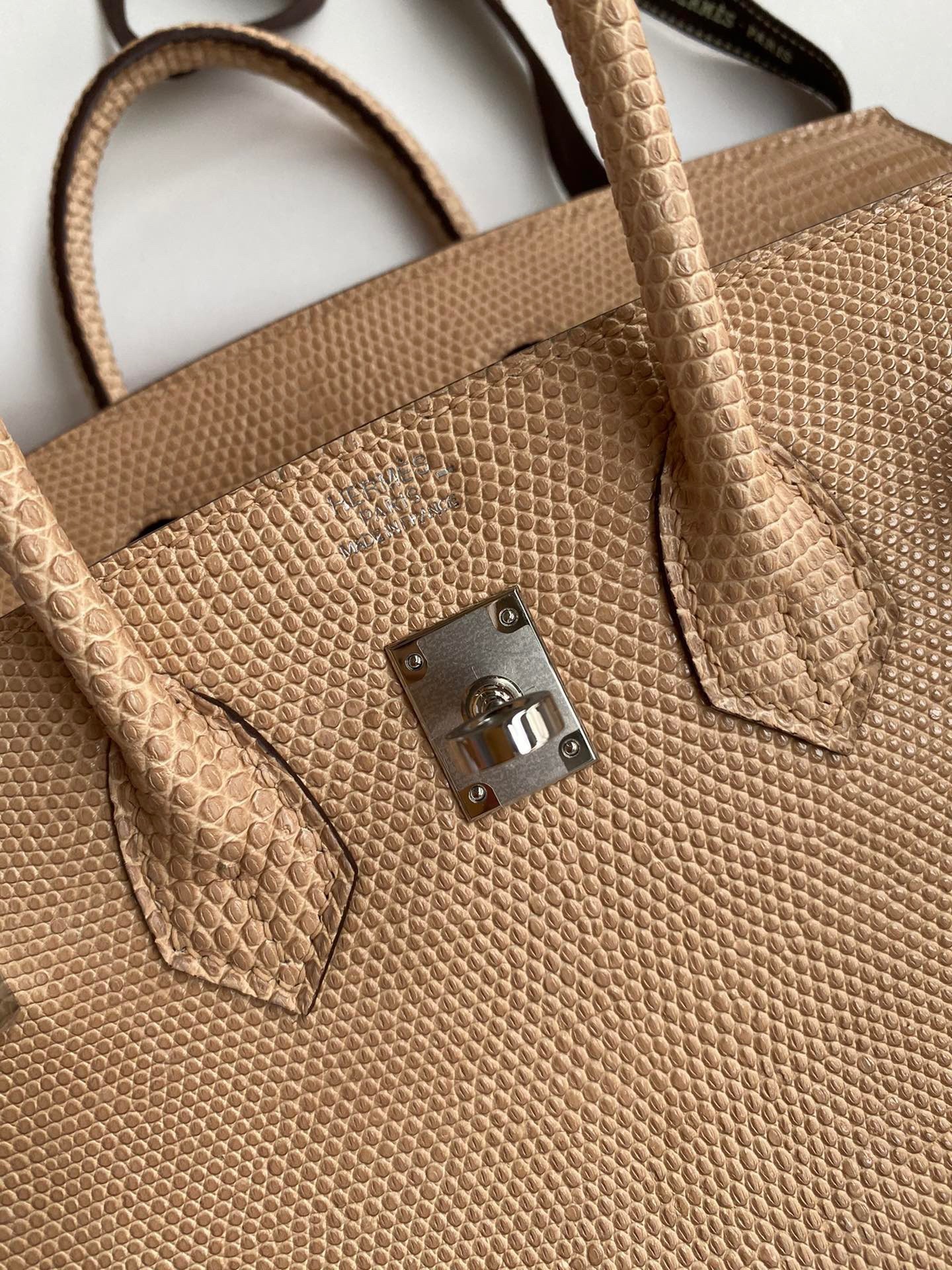 Hermes Birkin 25 Retourne Handmade Bag In Beige Lizard Leather