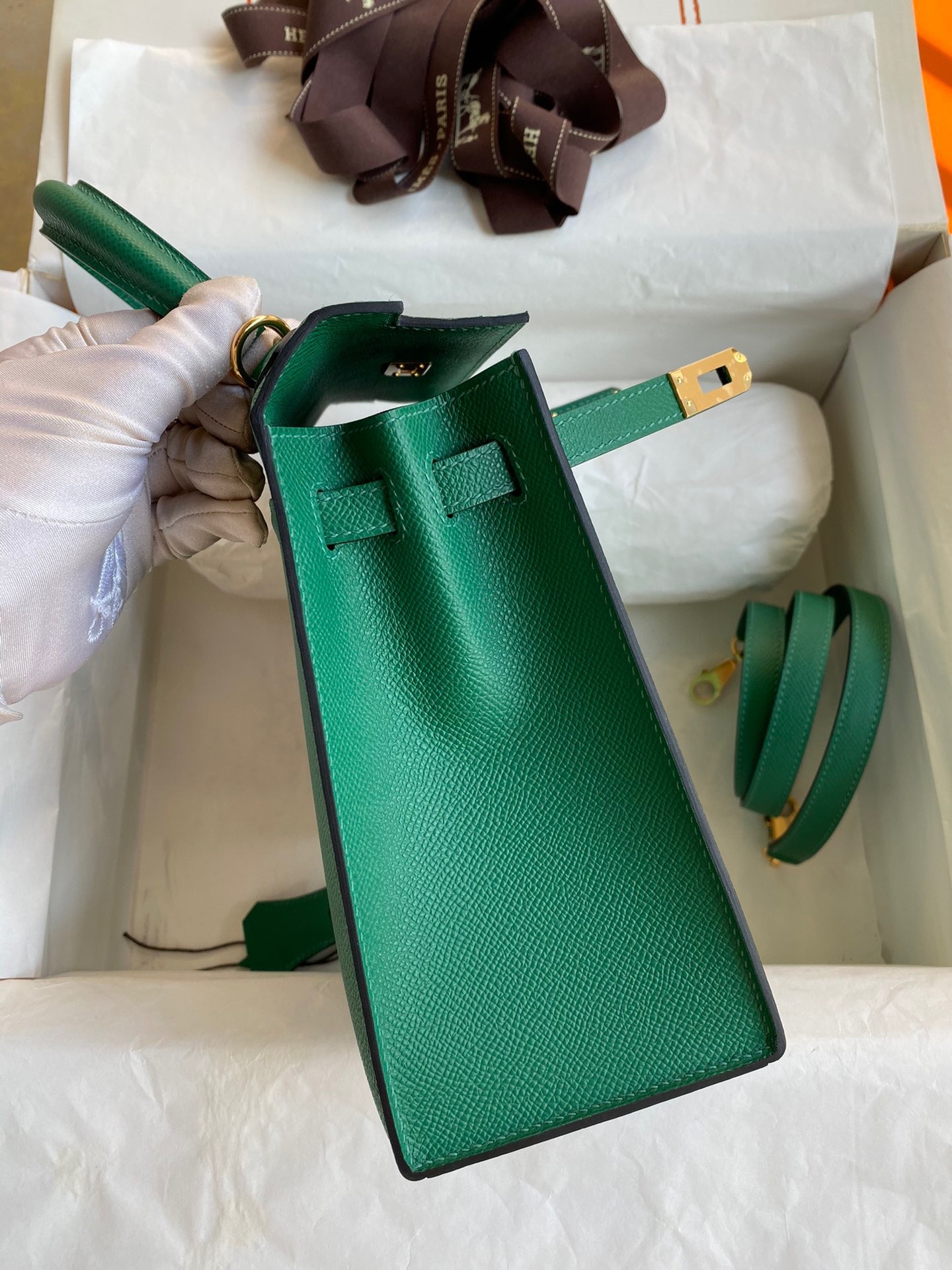 Hermes Kelly Sellier 25 Handmade Bag In Vert Vertigo Epsom Calfskin