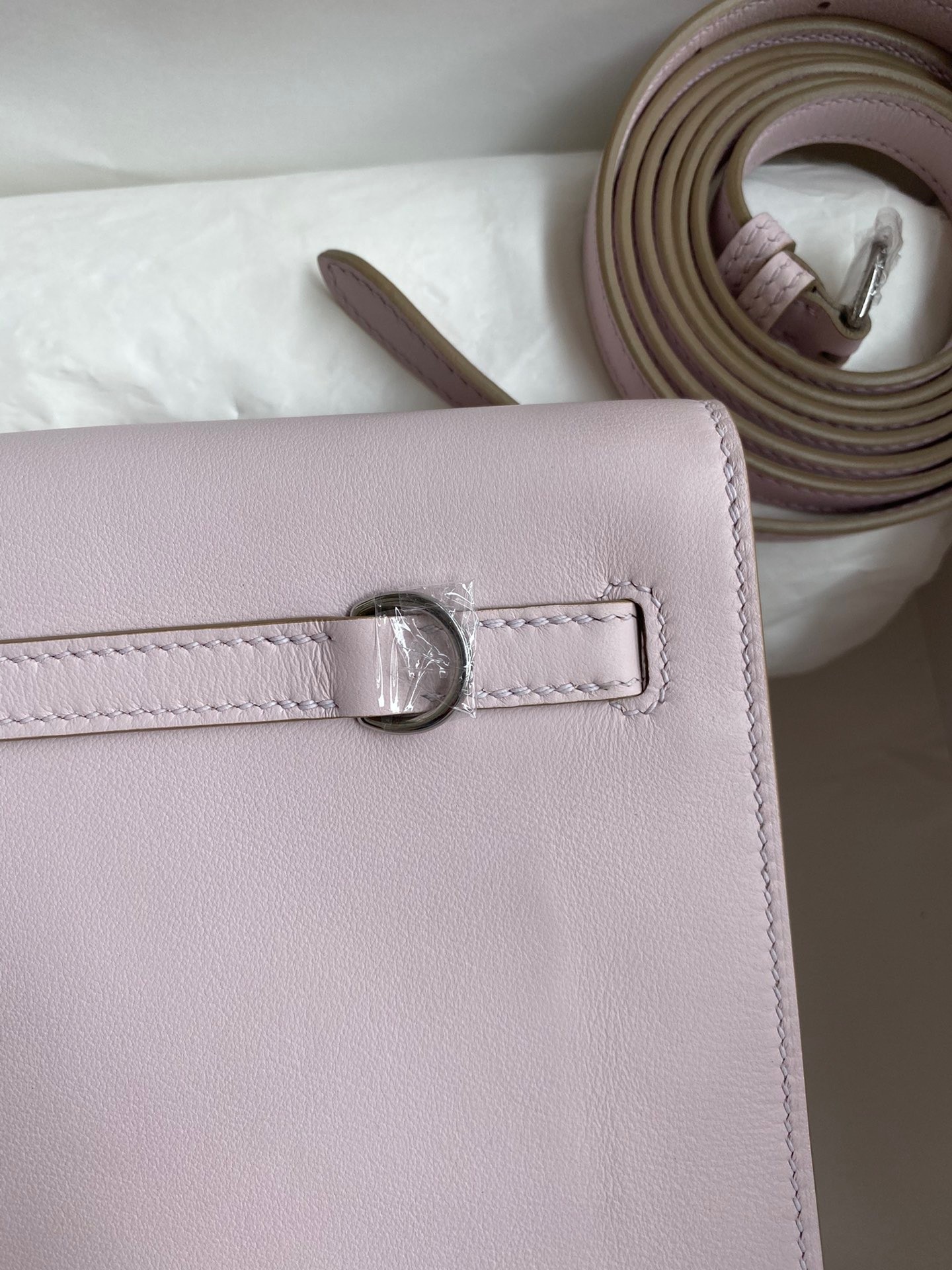 Hermes Kelly Danse II Bag In Mauve Pale Evercolor Calfskin