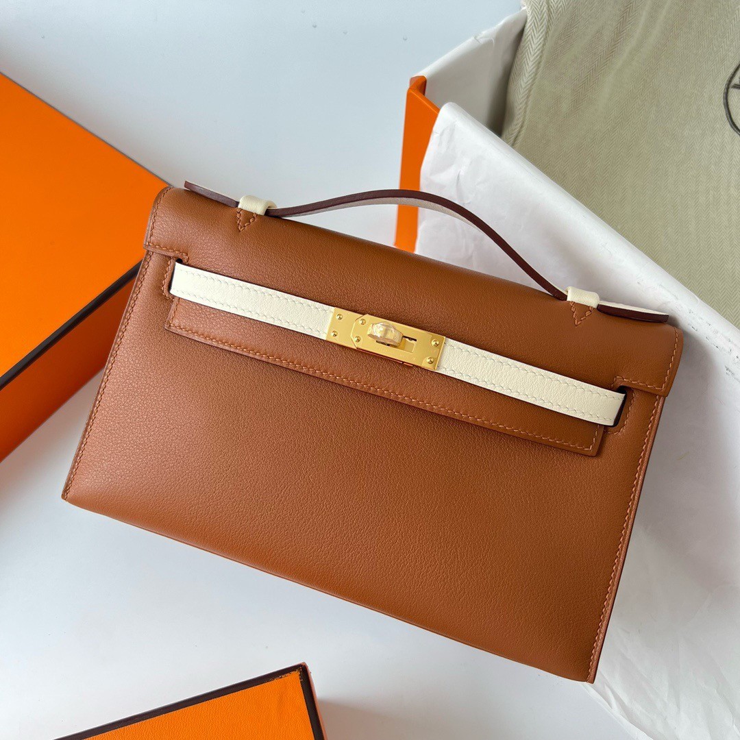 Hermes HSS Kelly Pochette Bicolor Bag in Gold and Craie Swift Calfskin