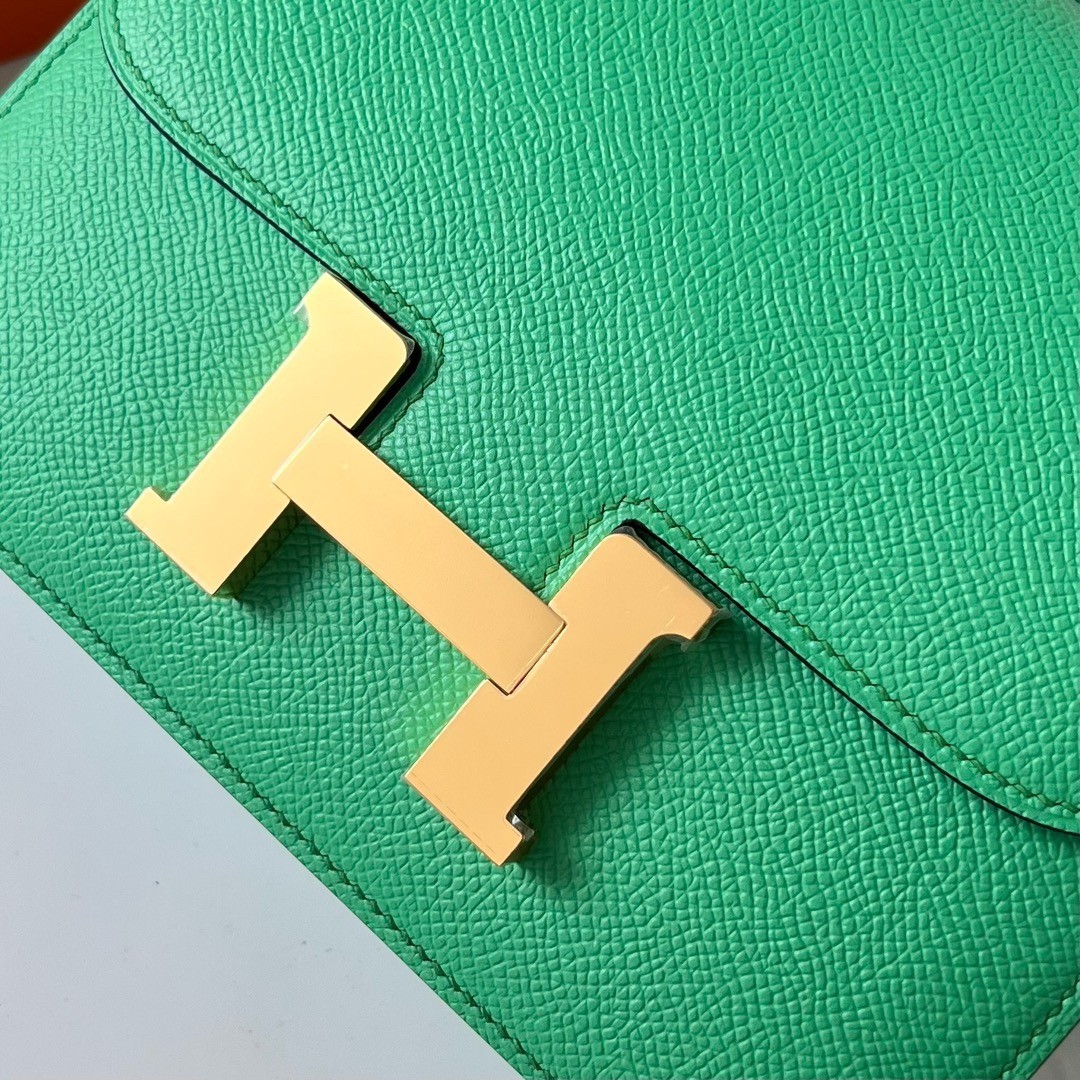 Hermes Constance 18 Handmade Bag In Vert Comics Epsom Calfskin