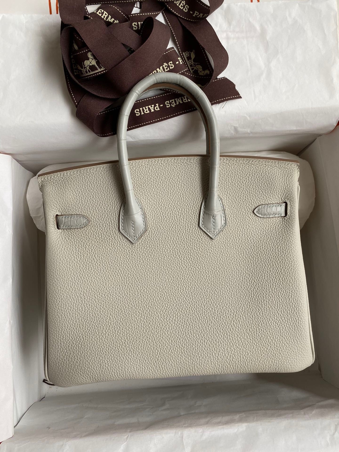 Hermes Touch Birkin 25 Bag in Pearl Grey Togo and Matte Alligator Leather