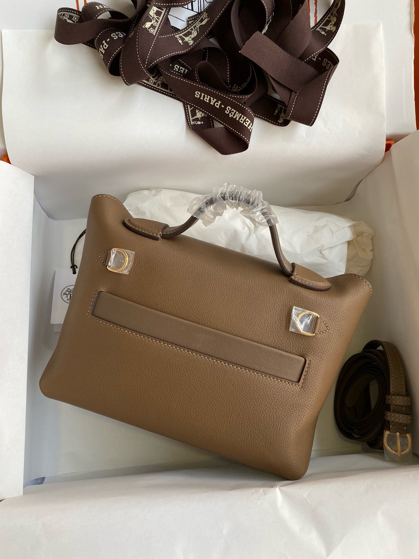 Hermes 24/24 Mini 21 Handmade Bag in Beige Weimar Evercolor Leather