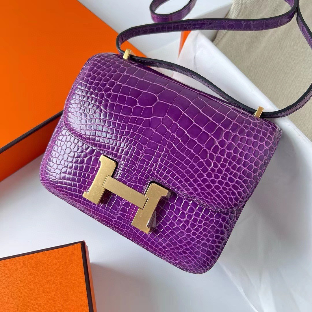 Hermes Constance 18 Handmade Bag In Purple Shiny Alligator Leather