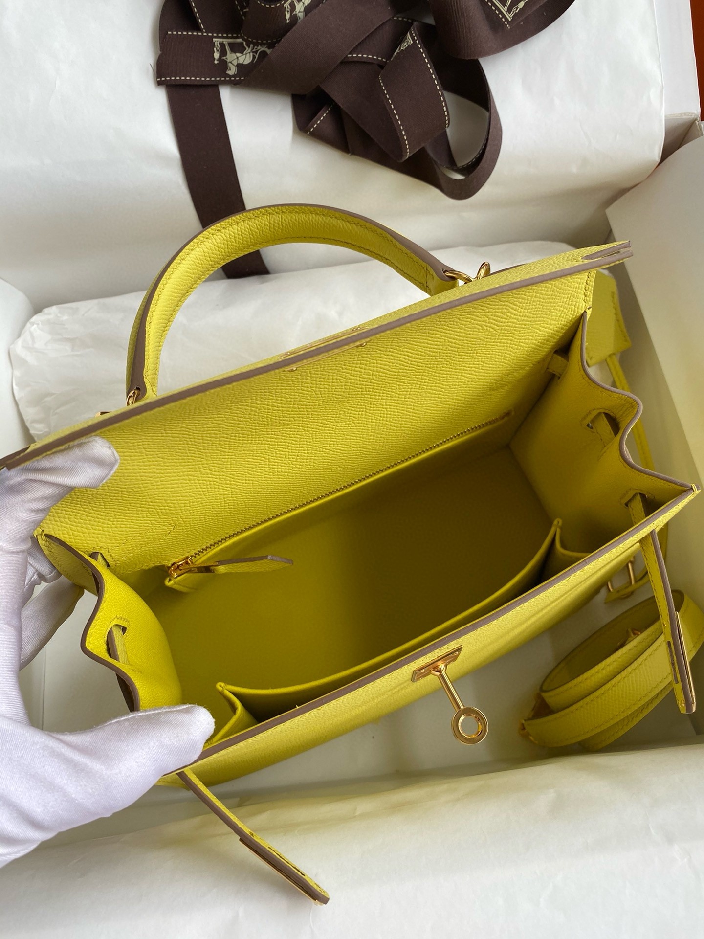 Hermes Kelly Sellier 28 Handmade Bag In Lime Epsom Calfskin