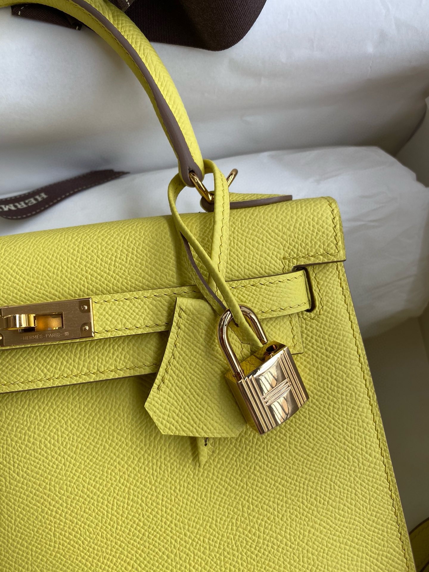 Hermes Kelly Sellier 28 Handmade Bag In Lime Epsom Calfskin