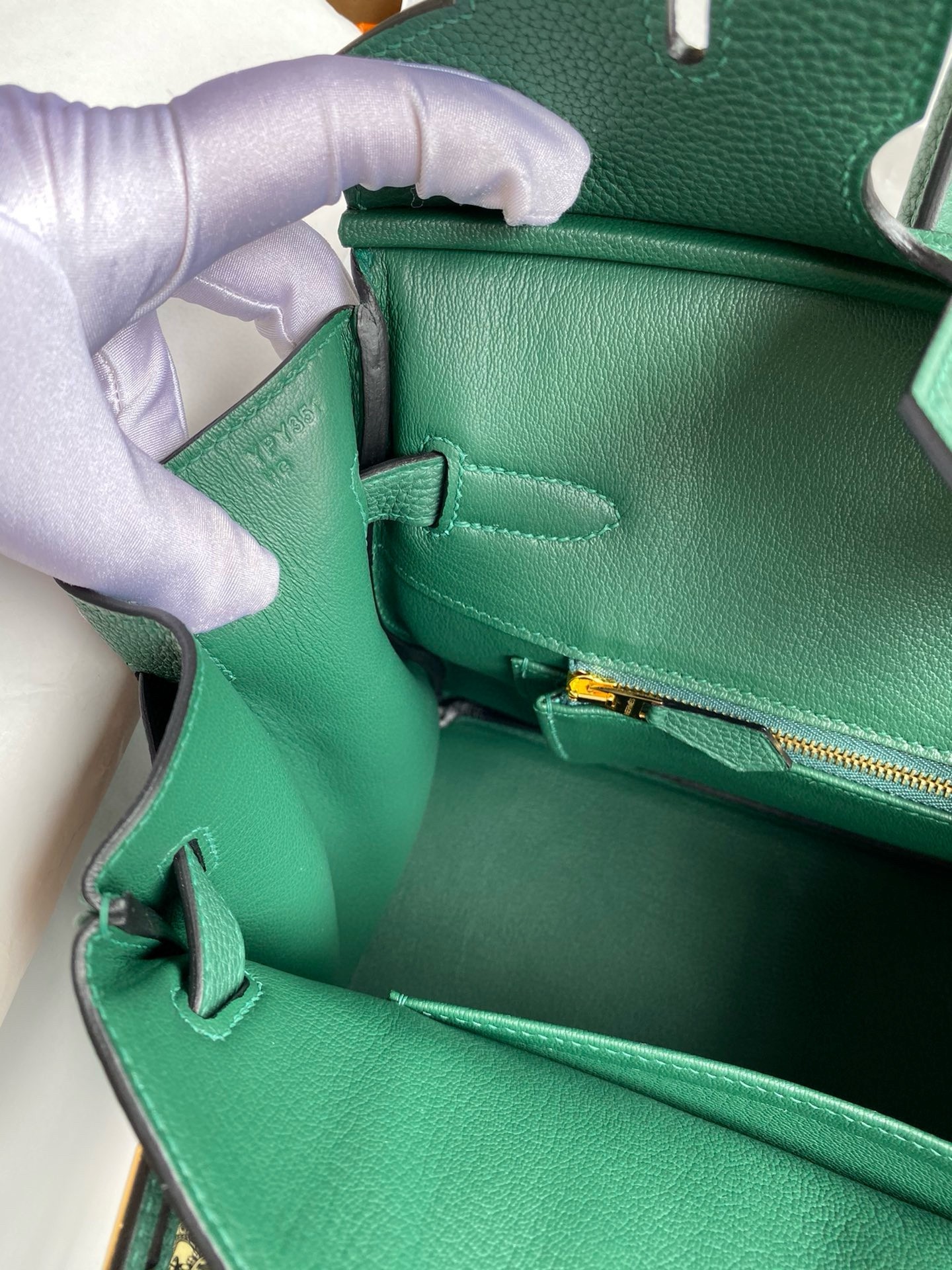 Hermes Birkin 35 Retourne Handmade Bag in Malachite Clemence Leather