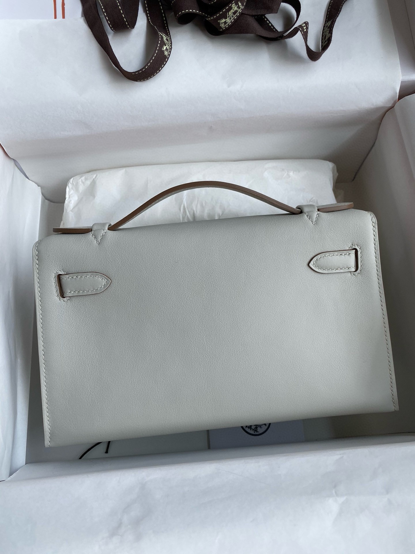 Hermes Kelly Pochette Handmade Bag In Pearl Grey Swift Calfskin