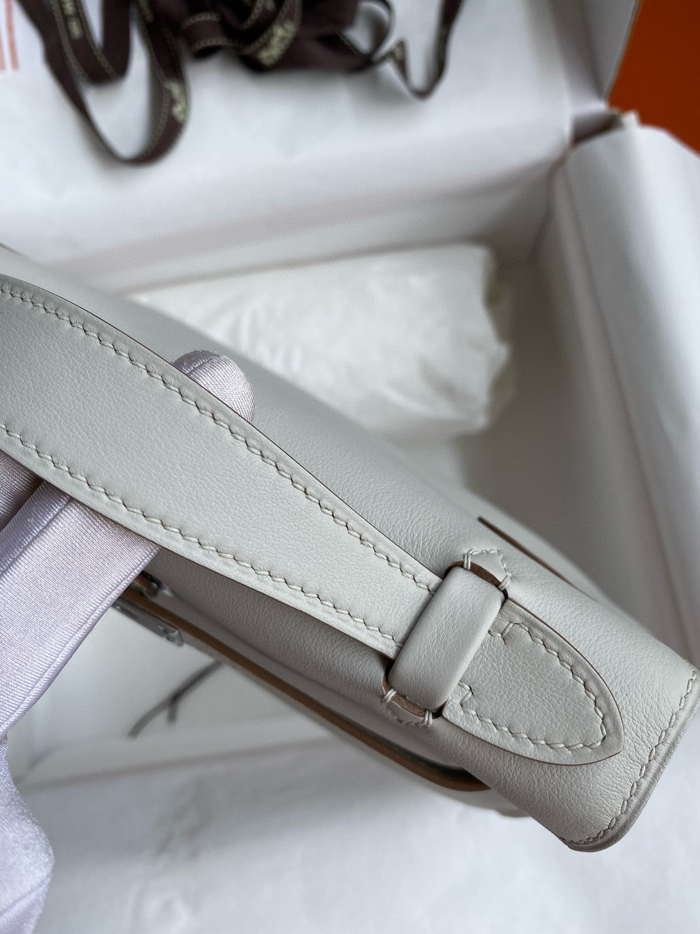 Hermes Kelly Pochette Handmade Bag In Pearl Grey Swift Calfskin