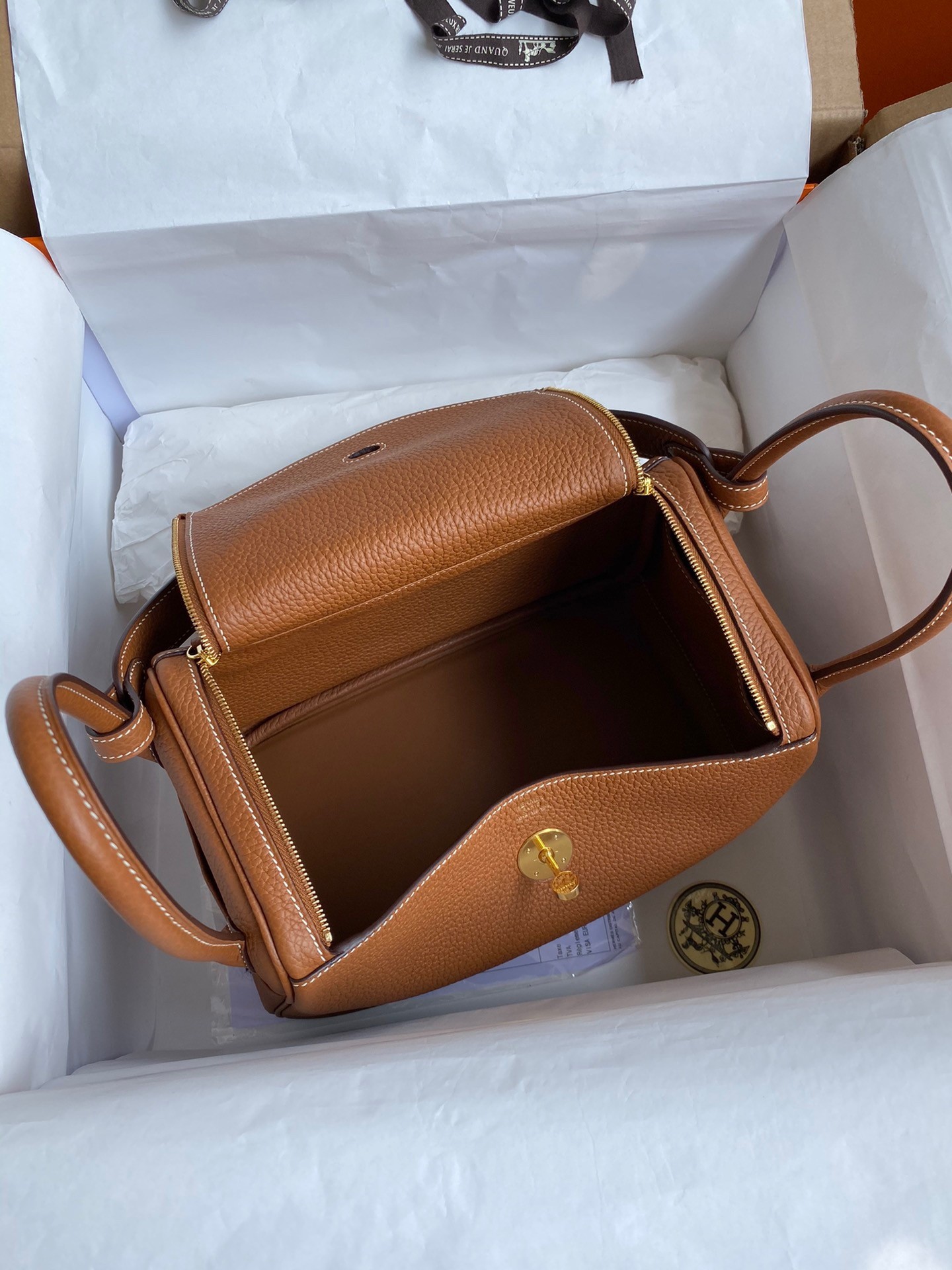 Hermes Lindy 26 Handmade Bag In Gold Clemence Leather