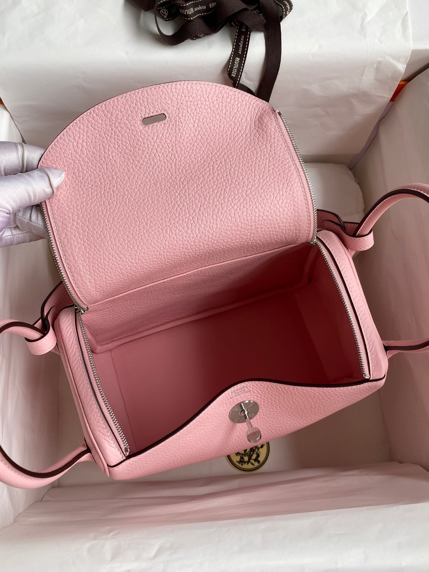 Hermes Lindy 26 Handmade Bag In Rose Sakura Clemence Leather