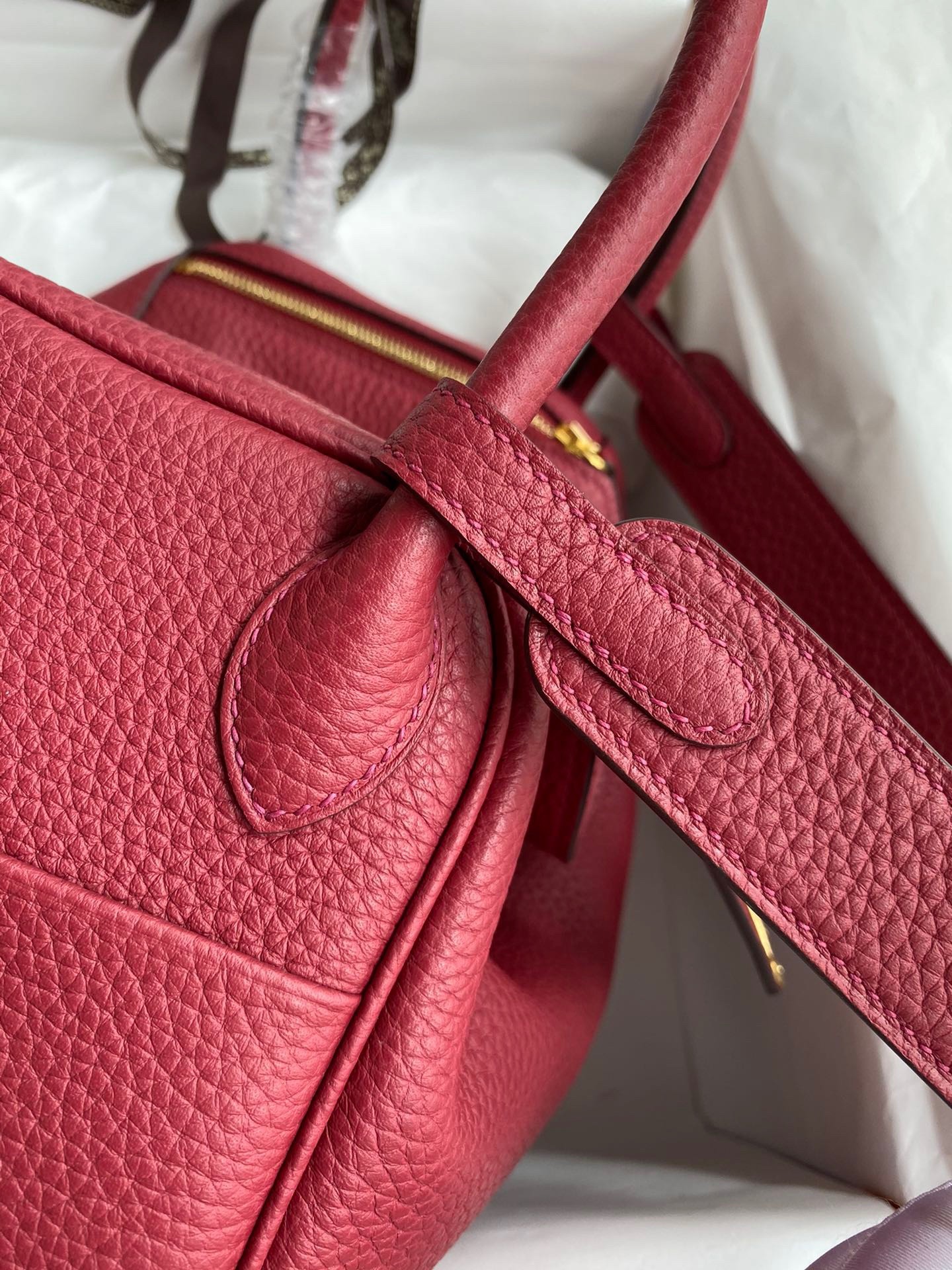 Hermes Lindy 26 Handmade Bag In Ruby Clemence Leather