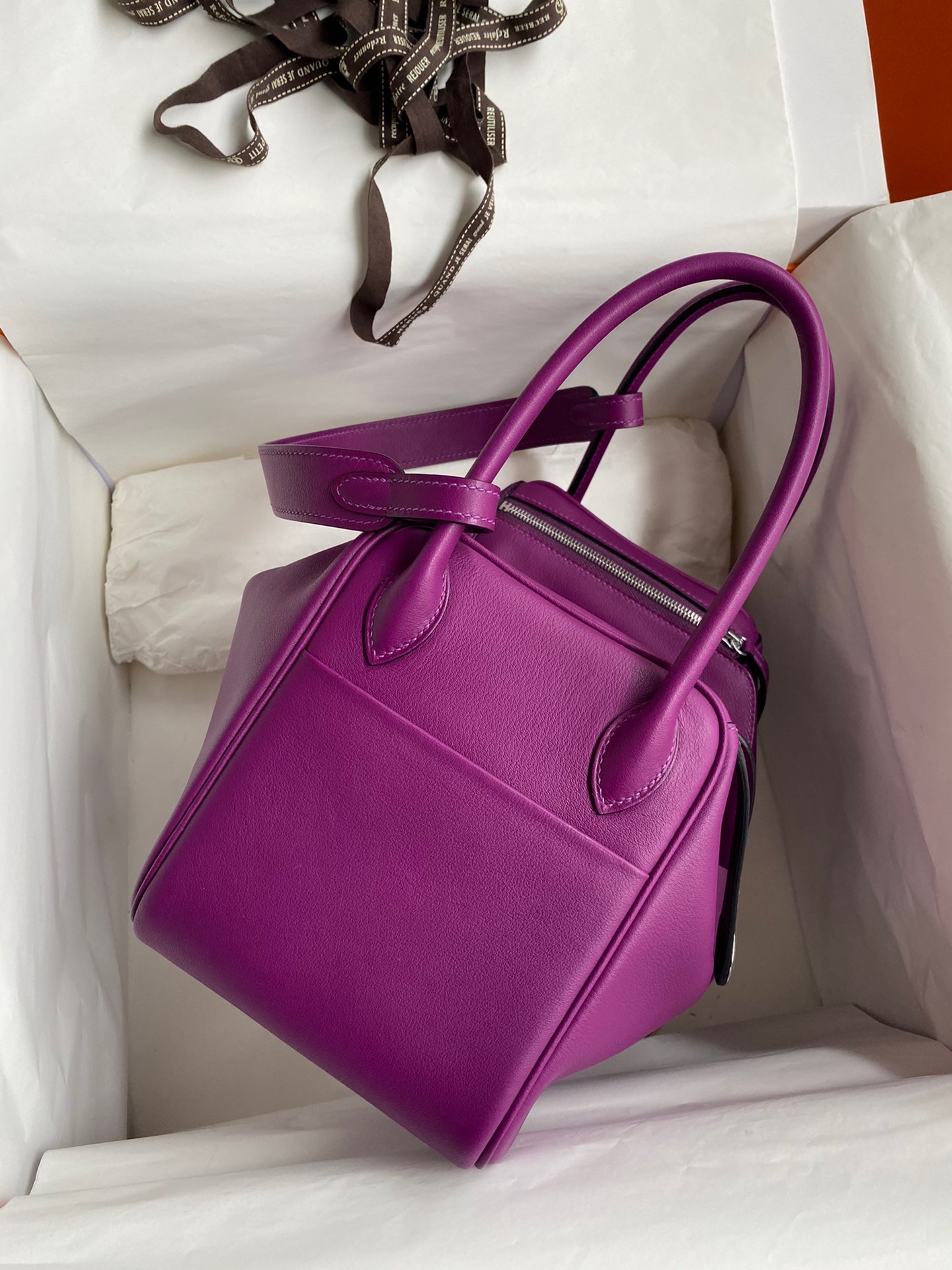 Hermes Lindy 26 Handmade Bag In Anemone Swift Calfskin