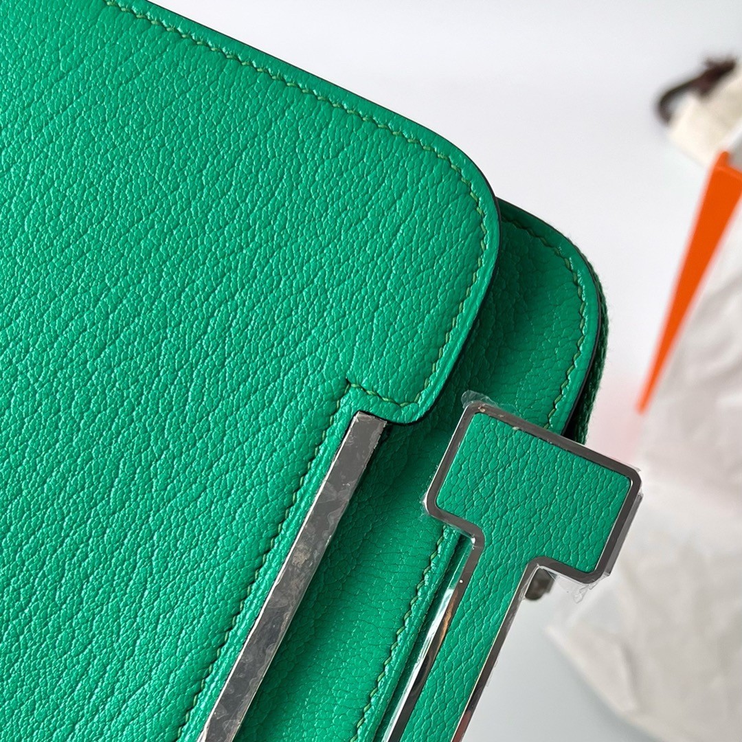 Hermes Geta Handmade Bag In Menthe Chevre Mysore Leather