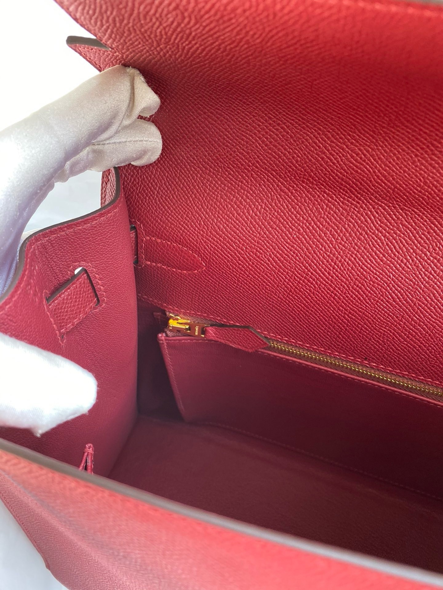 Hermes Kelly Sellier 32 Handmade Bag In Red Epsom Calfskin