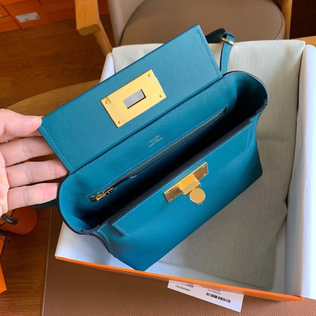 Hermes 24/24 Mini 21 Handmade Bag in Vert Bosphore Evercolor Leather