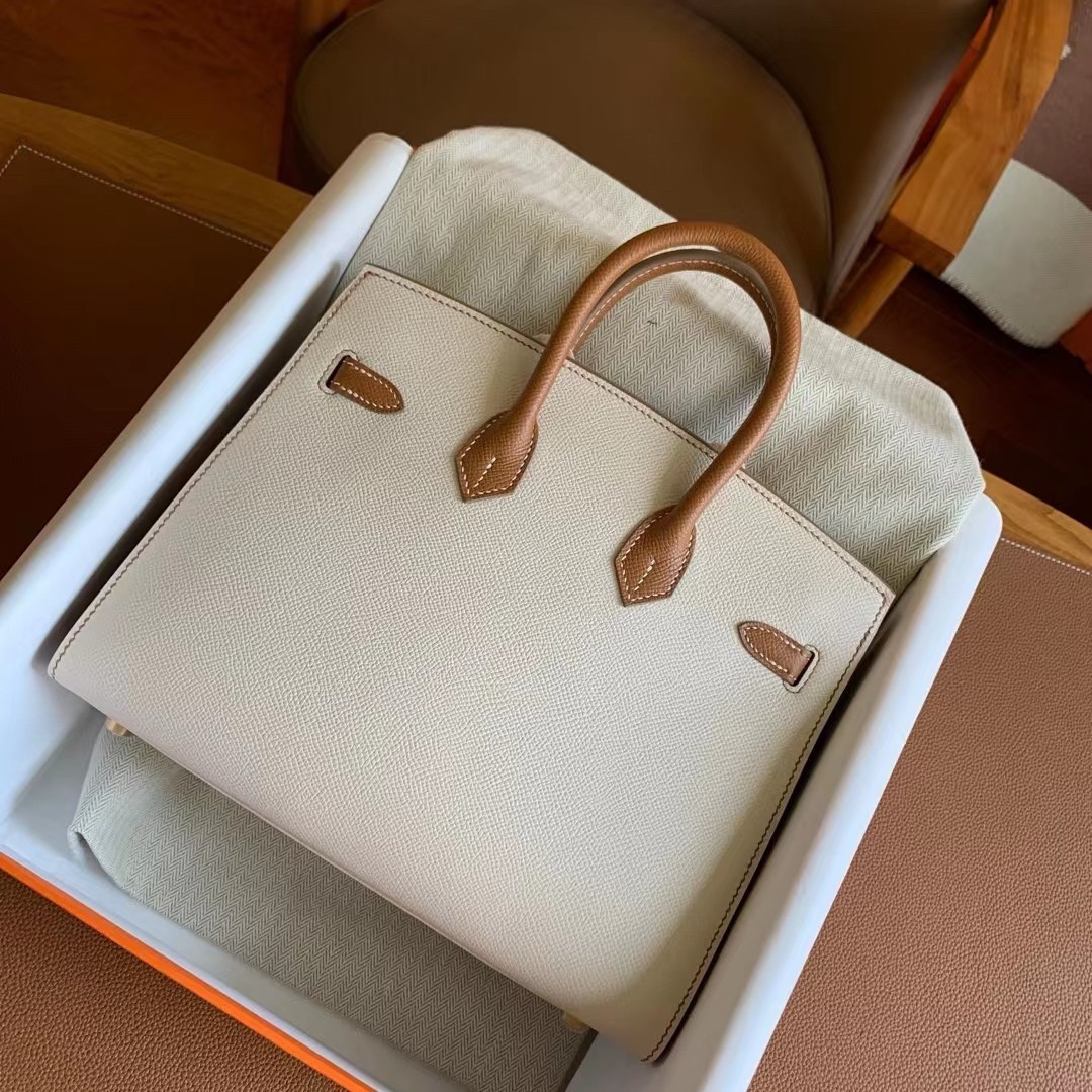 Hermes HSS Birkin 25 Sellier Bag in Craie and Gold Epsom Calfskin