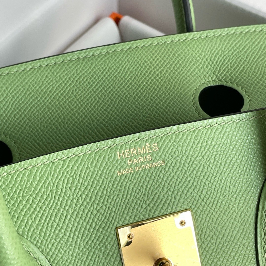 Hermes Birkin 25 Sellier Handmade Bag In Vert Criquet Epsom Calfskin