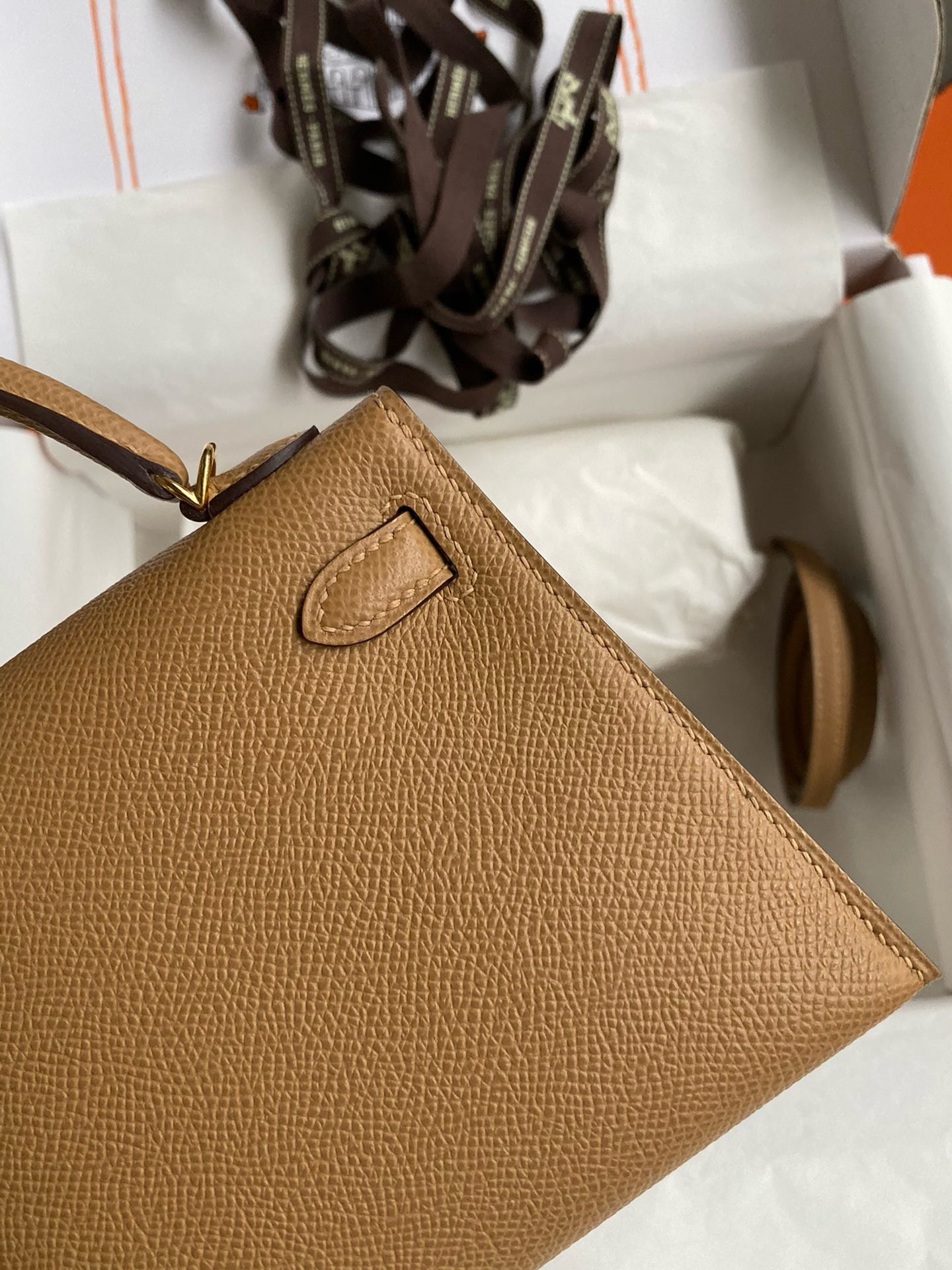 Hermes Kelly Mini II Sellier Handmade Bag In Chai Epsom Calfskin