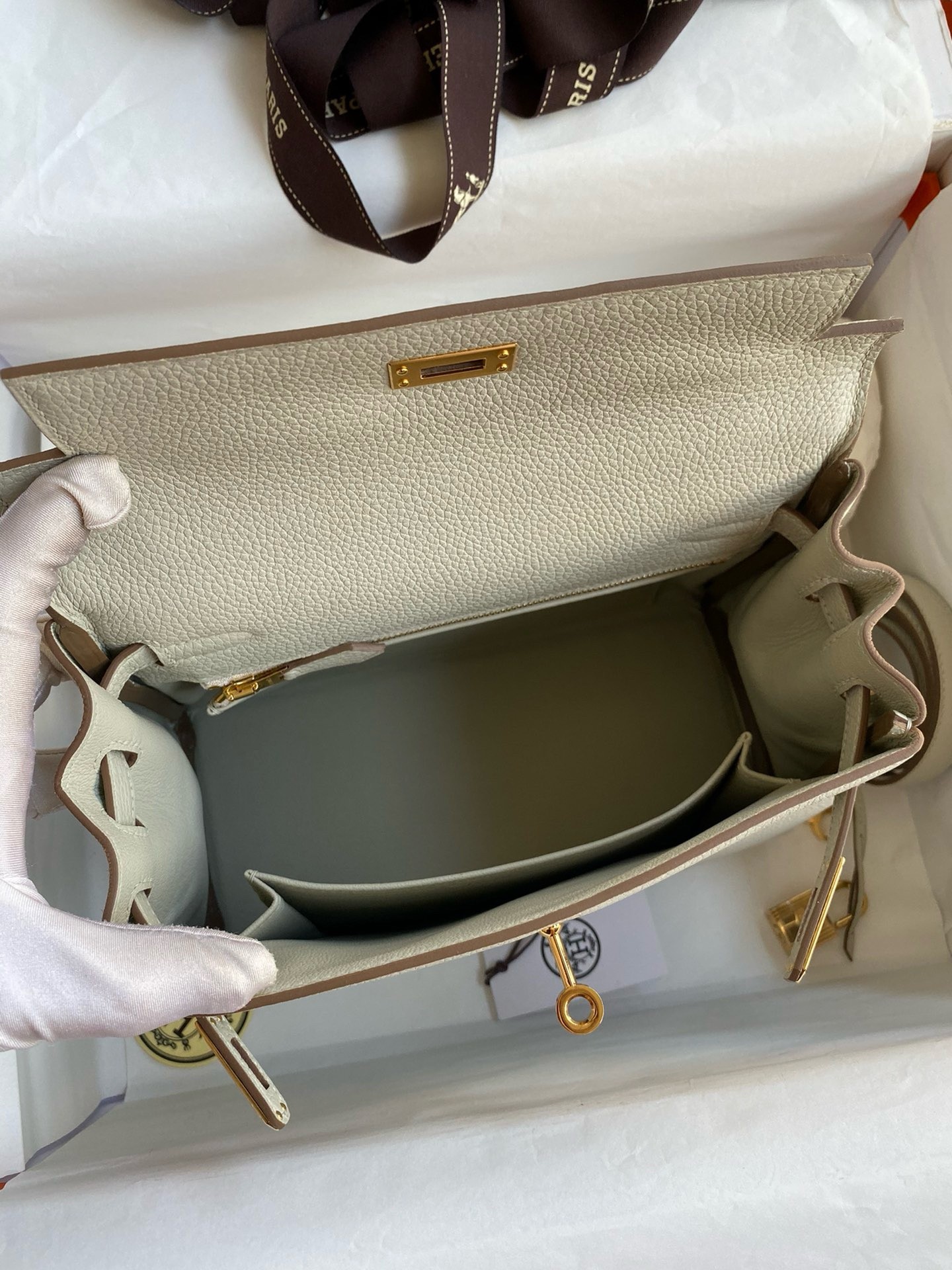 Hermes Kelly Retourne 25 Handmade Bag In Beton Clemence Leather