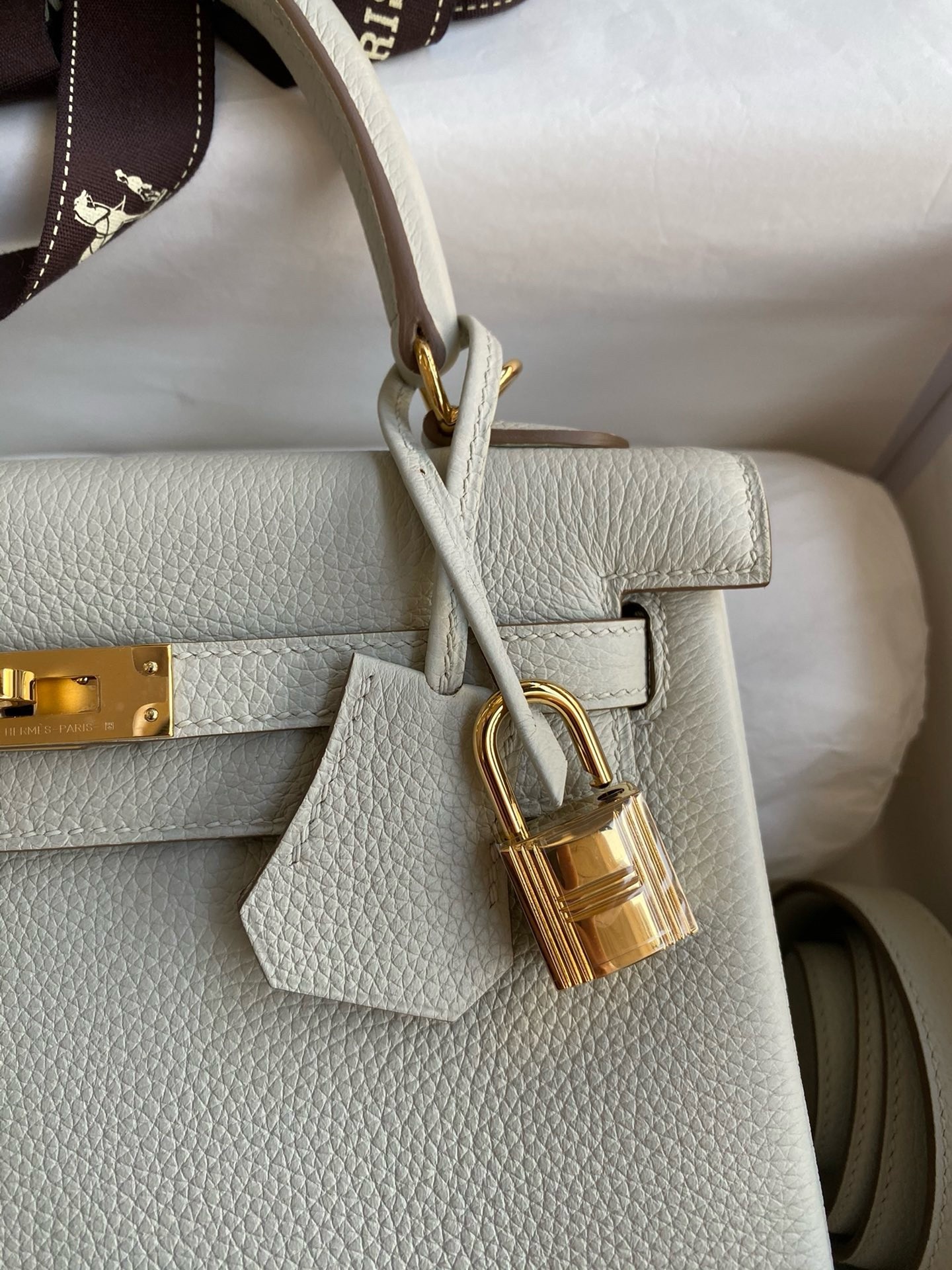 Hermes Kelly Retourne 25 Handmade Bag In Beton Clemence Leather