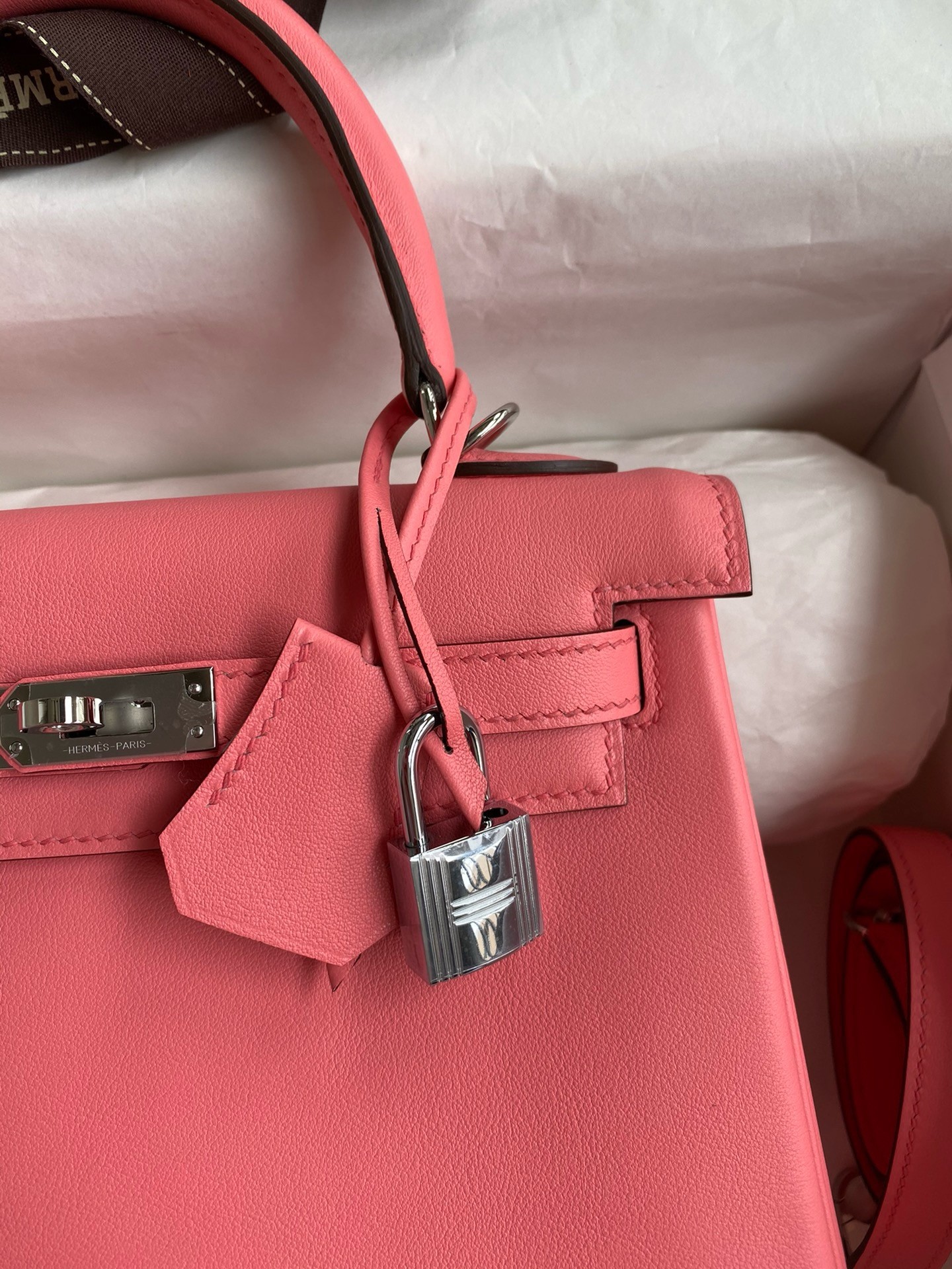 Hermes Kelly Retourne 25 Handmade Bag In Rose d'Ete Swift Calfskin