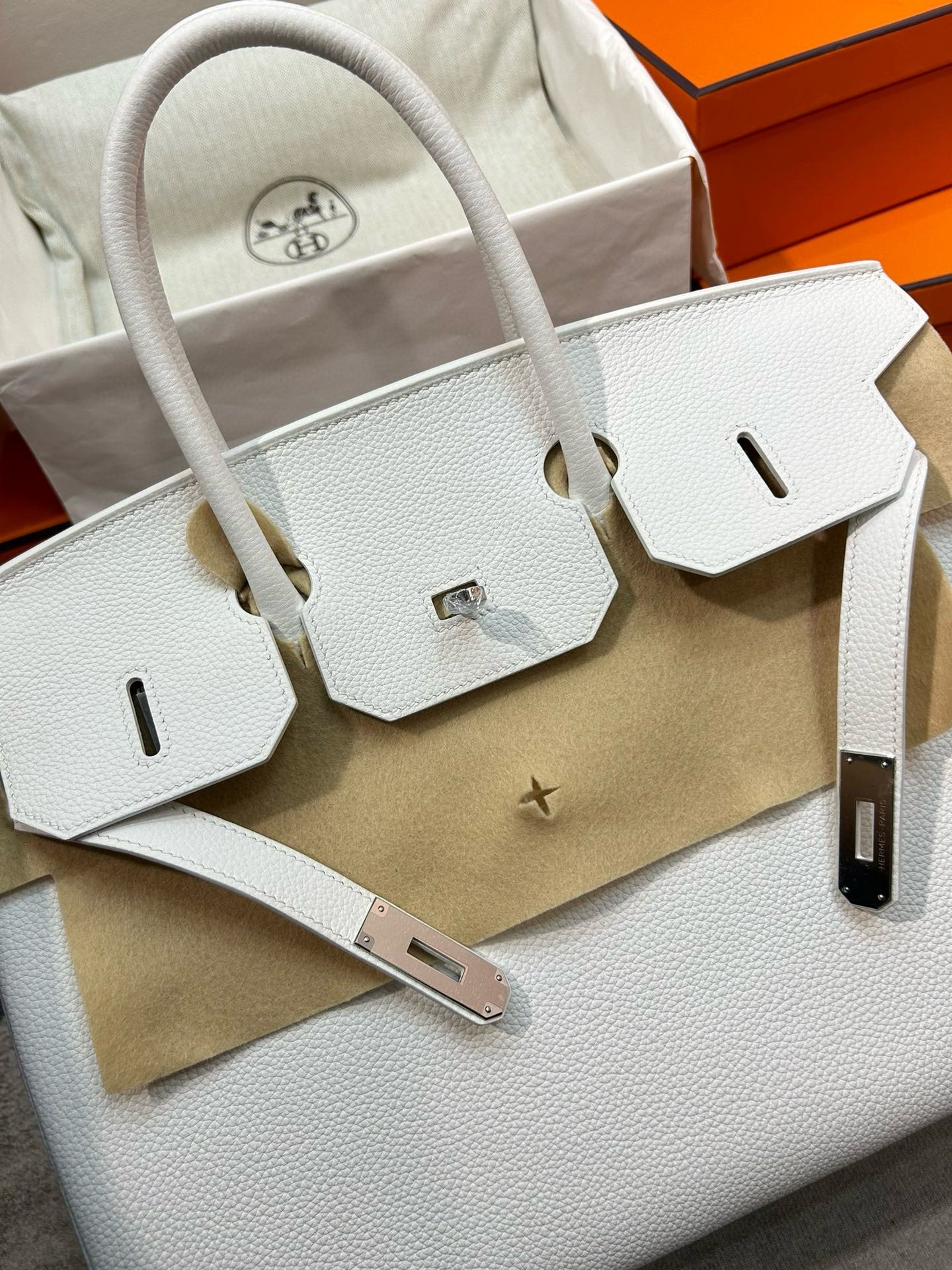 Hermes Birkin 35 Retourne Handmade Bag In White Clemence Leather