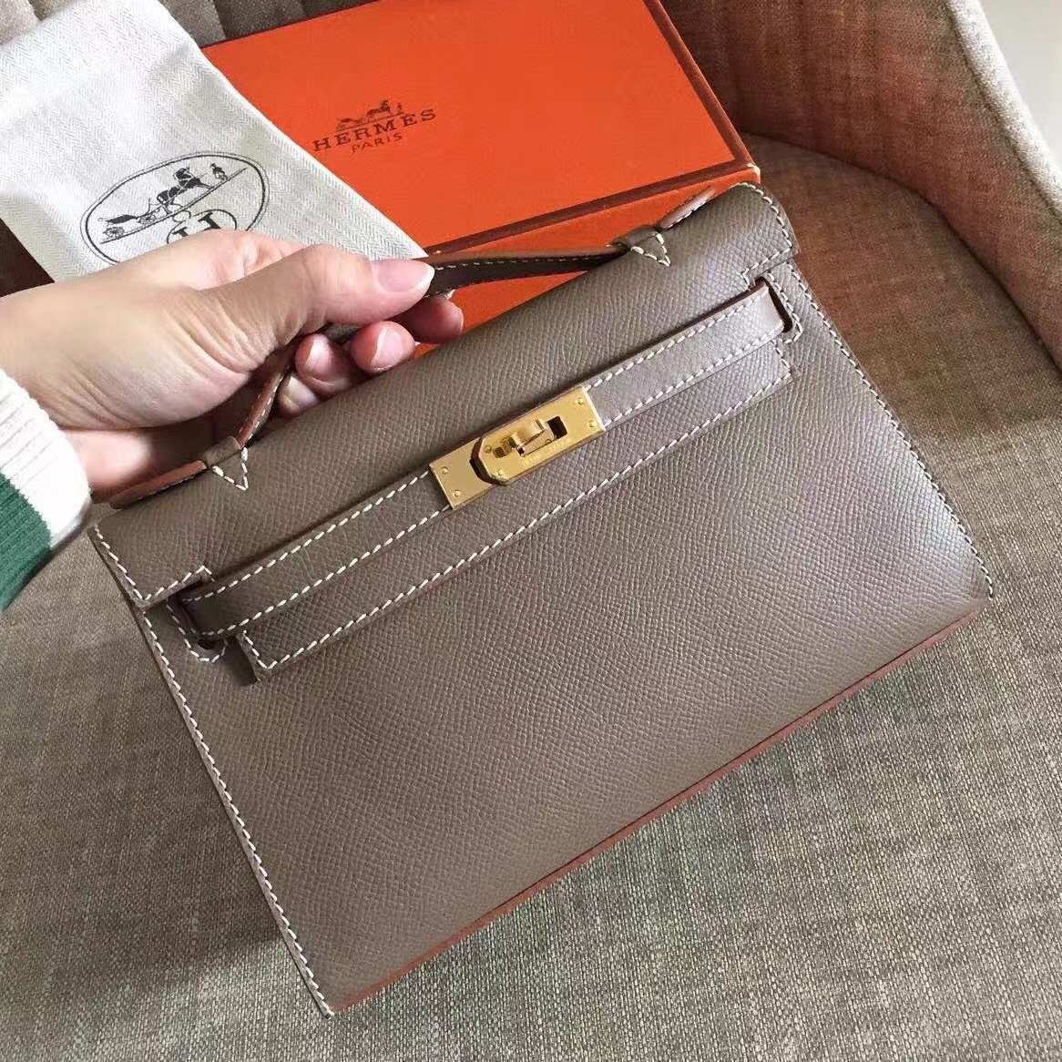 Hermes Taupe Kelly Pochette Epsom Handmade Bag