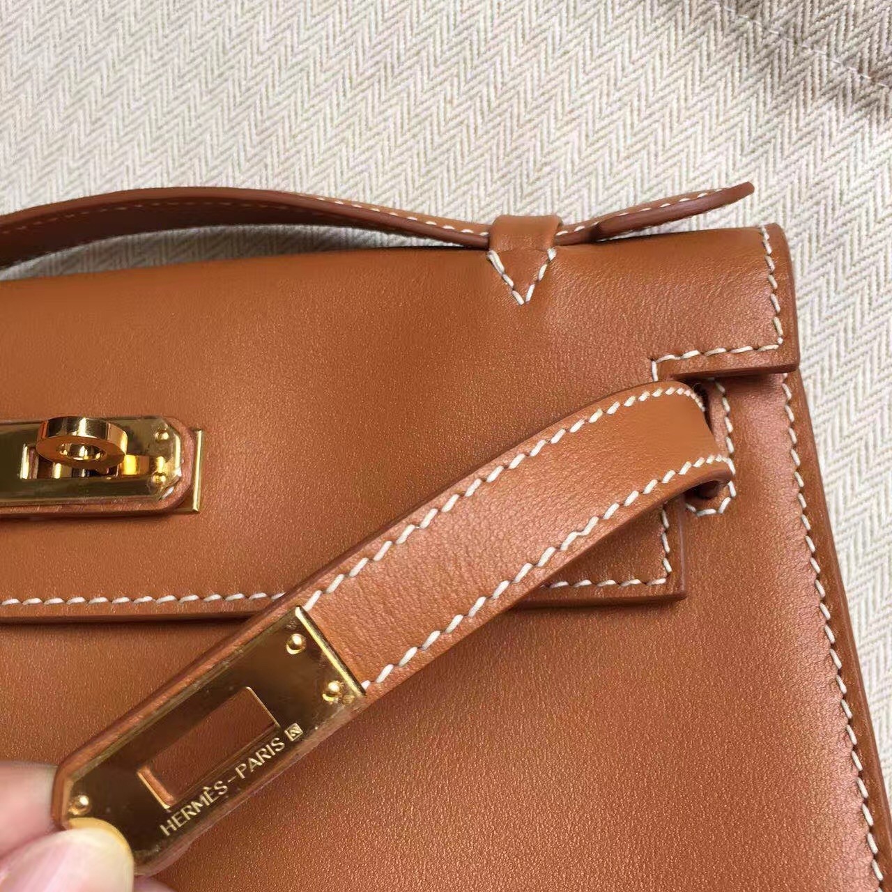 Hermes Gold Kelly Pochette Swift Handmade Bag