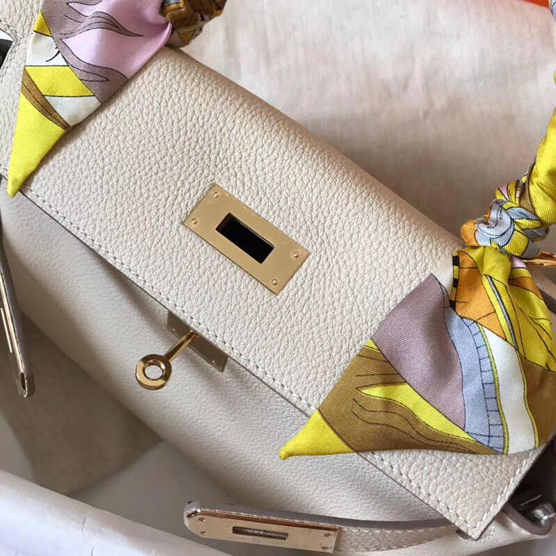 Hermes White Clemence Kelly 28cm Handmade Bag