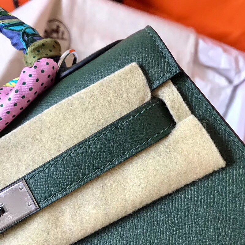 Hermes Vert Anglais Epsom Kelly 28cm Handmade Bag