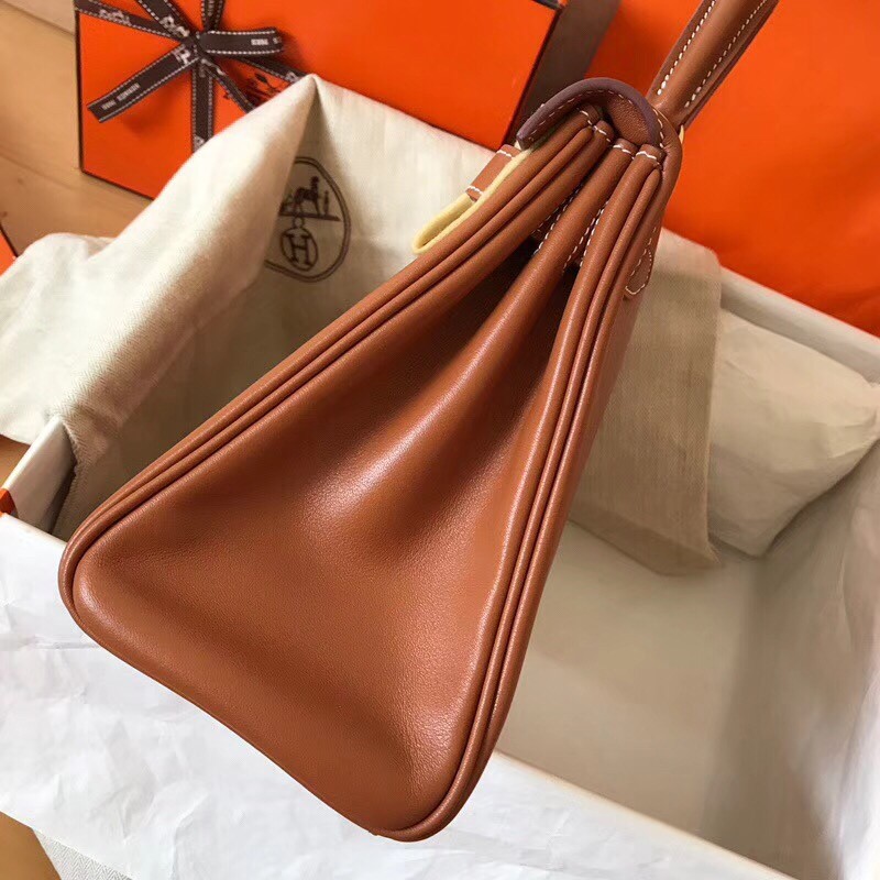 Hermes Gold Swift Kelly 28cm Handmade Bag