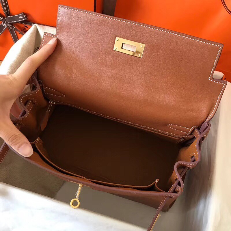 Hermes Gold Swift Kelly 28cm Handmade Bag