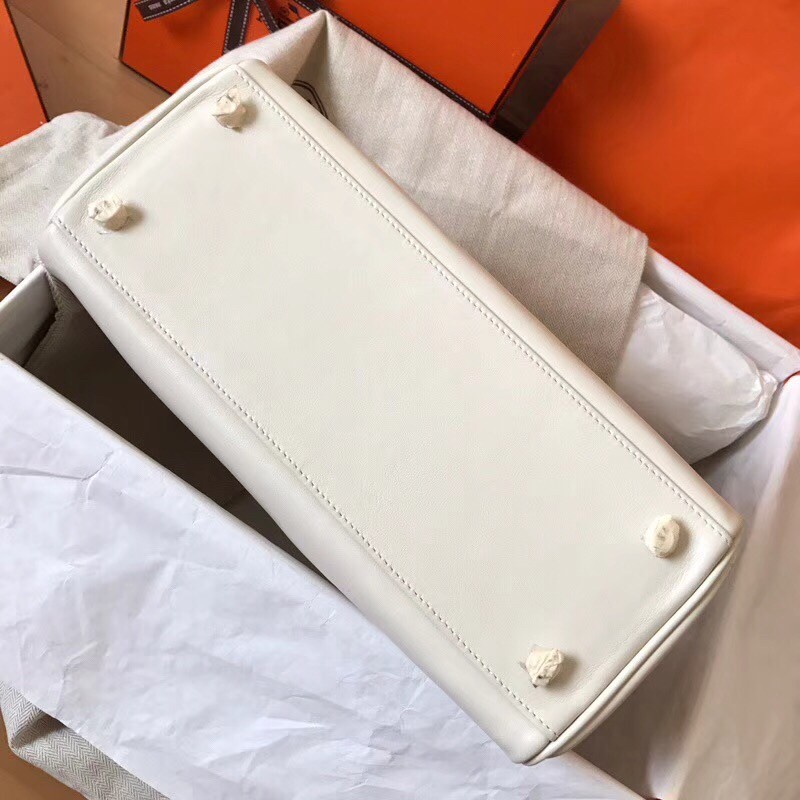 Hermes White Swift Kelly 28cm Handmade Bag